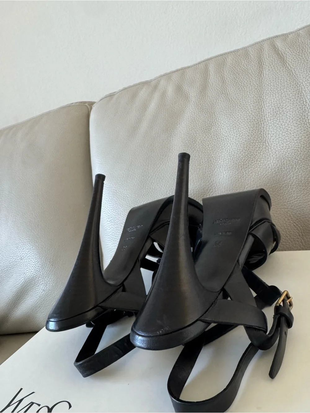 Saint Laurent Tribute Leather T-Strap Platform Sandals | YSL - Picture 8 of 16